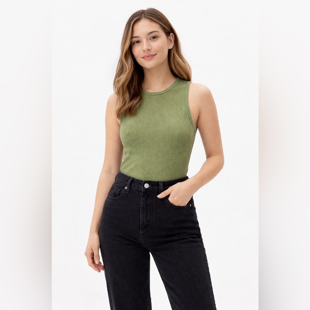 Aura Olive Green Ribbed Bodysuit Size S/M – Sleeveless Tank Top – Excellent C